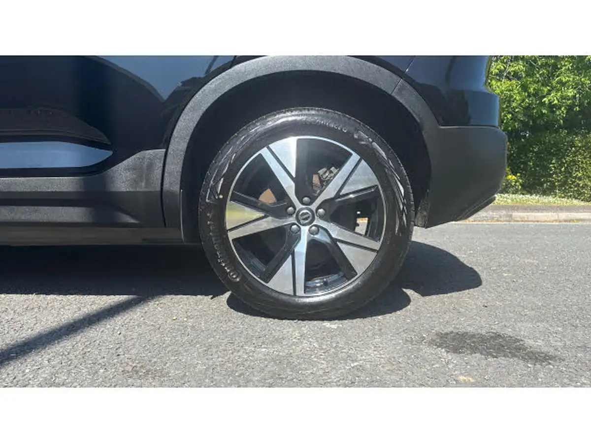 2022-volvo-xc40-e-recharge-plus-228bhp-big-15