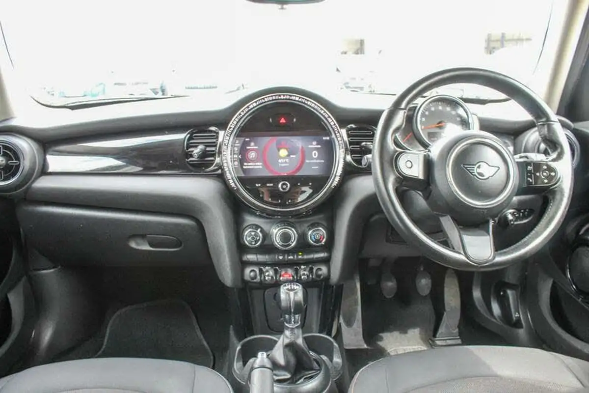 2022-mini-cooper-15-cooper-classic-hatchback-5d-big-20