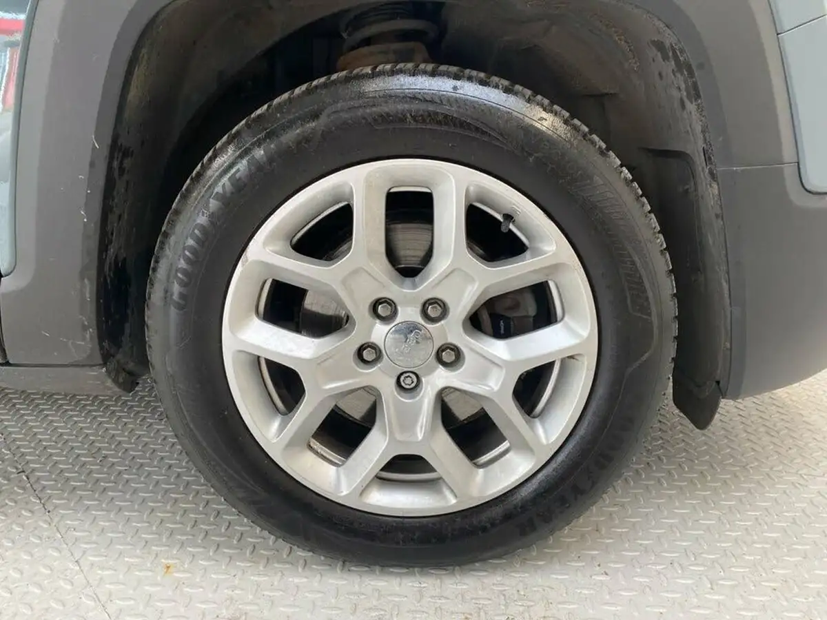 2016-jeep-renegade-16-multijet-ii-longitude-ss-big-9