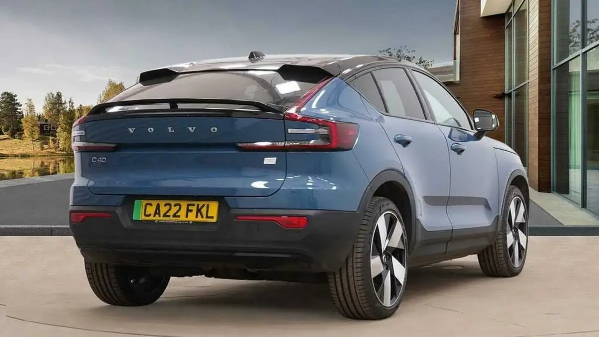 2022-volvo-c40-e-twin-recharge-pro-big-2