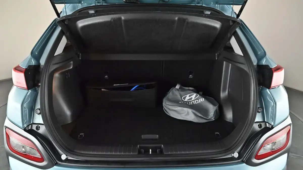 2020-hyundai-kona-e-premium-204ps-big-15