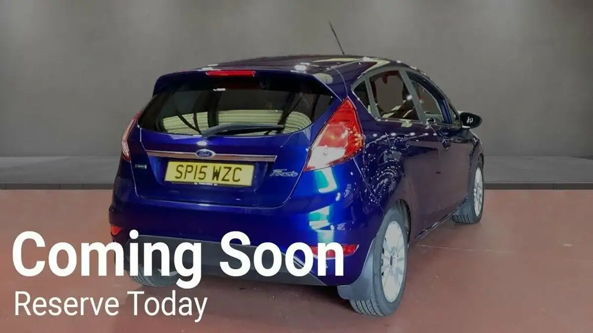 2015-ford-fiesta-10t-titanium-100ps-ecoboost-5d-powershift-big-3
