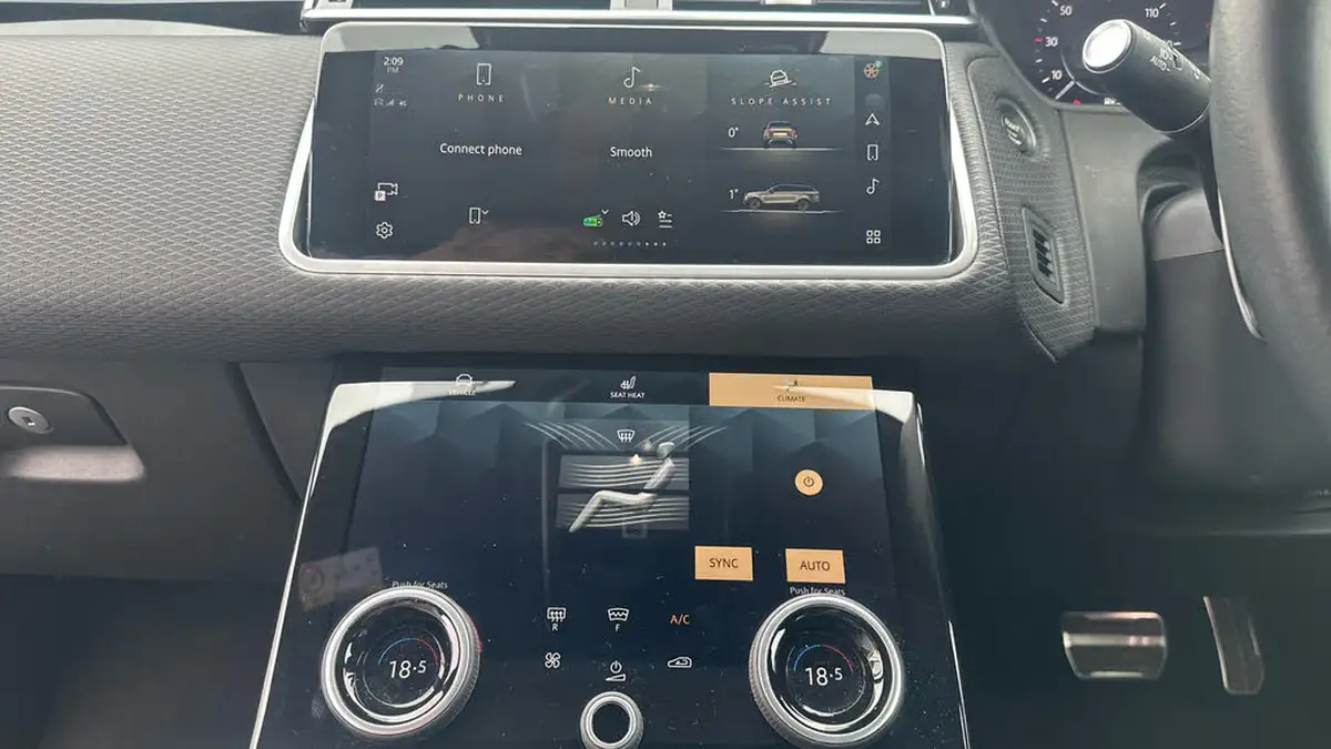 2023-land-rover-range-rover-velar-20-p400e-r-dynamic-se-big-22
