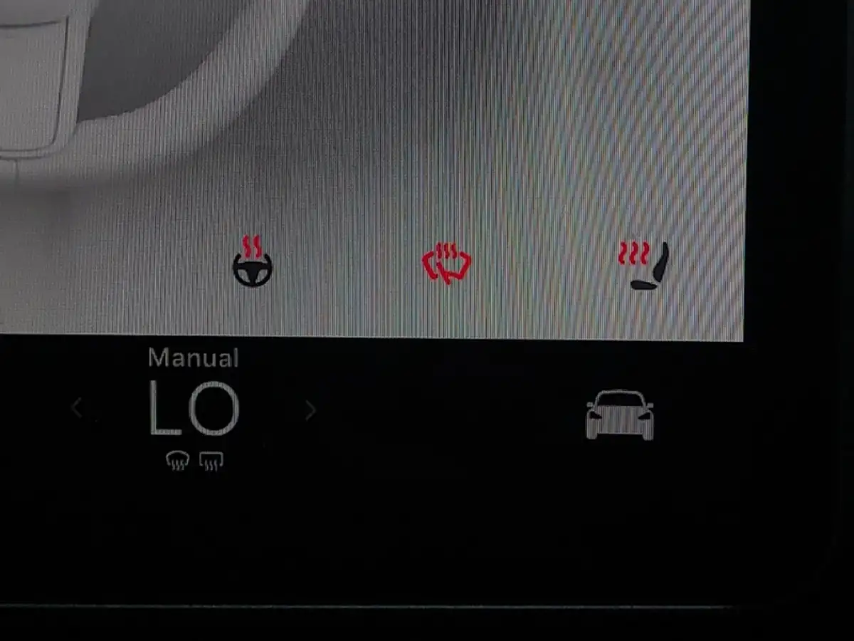 2022-tesla-model-3-e-long-range-big-13
