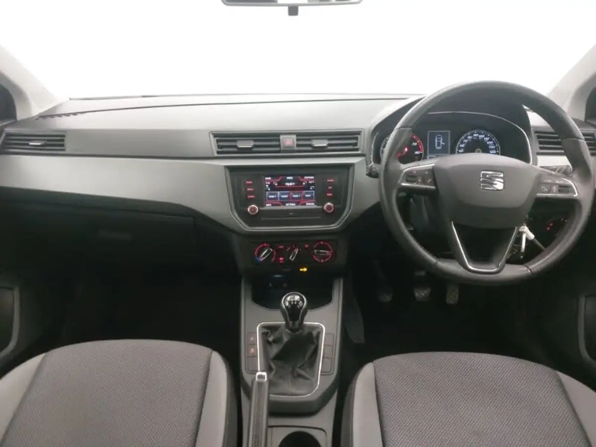2017-seat-ibiza-10-tsi-se-big-2