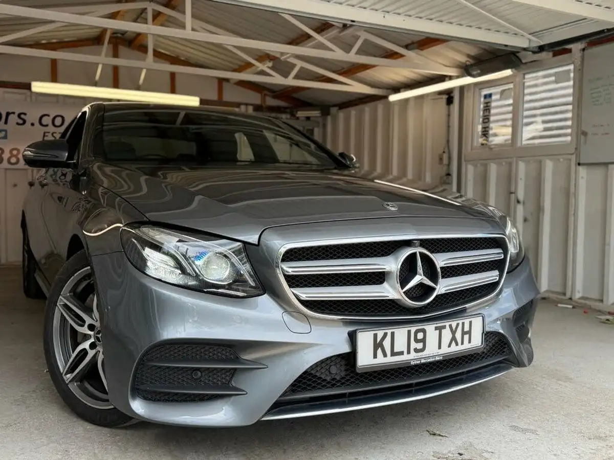 2019-mercedes-benz-e-class-20d-e220d-amg-line-saloon-4d-plus-big-3