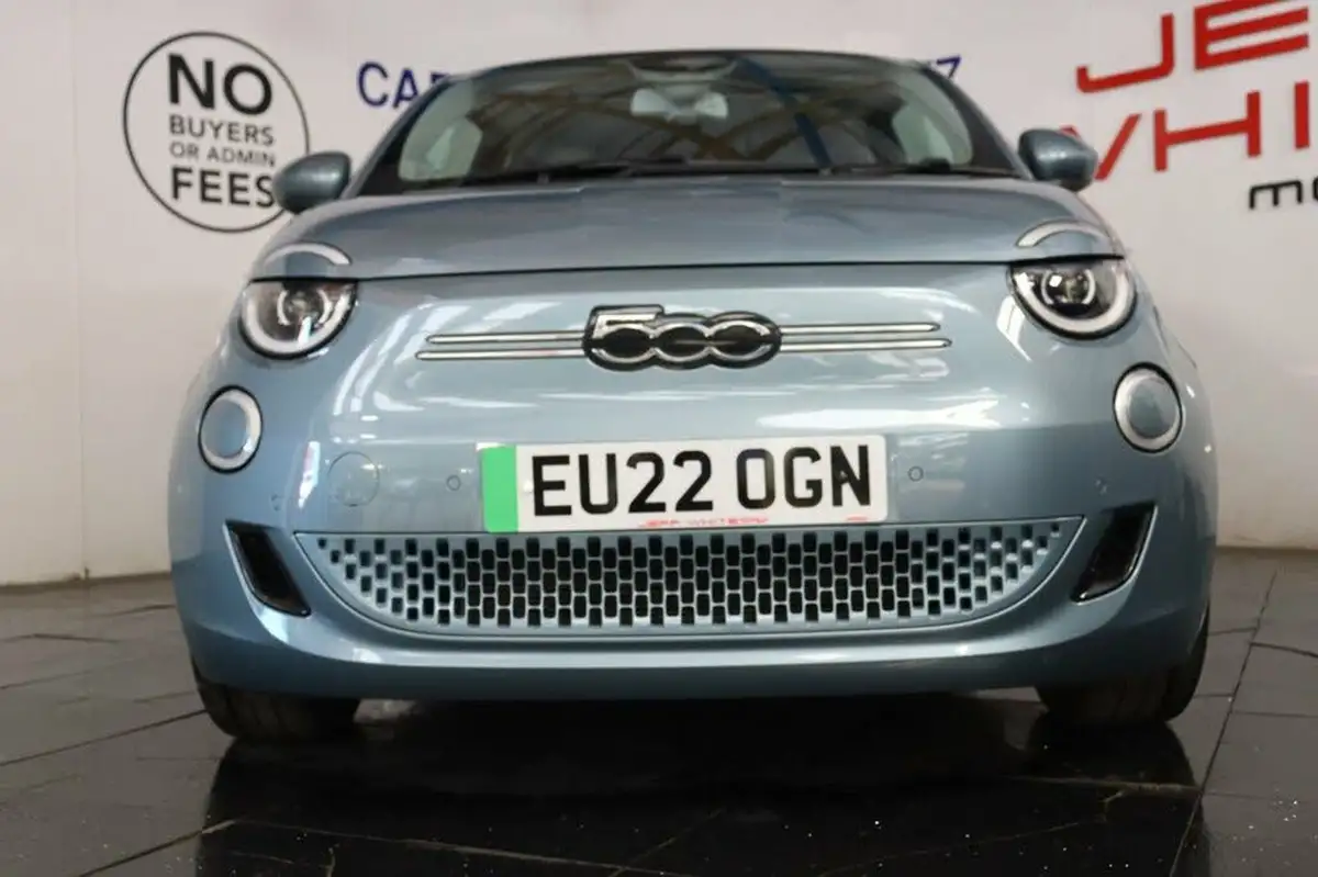 2022-fiat-500-e-la-prima-big-11
