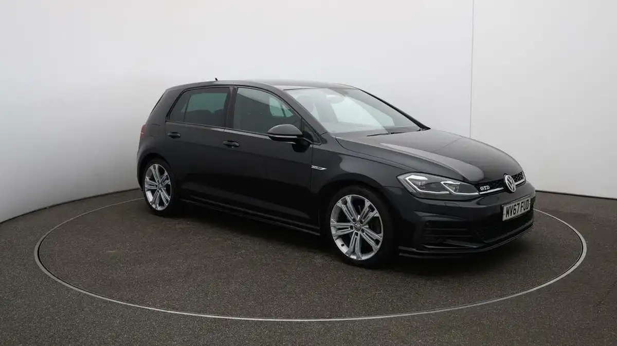 2017-volkswagen-golf-20tdi-gtd-ss-hatchback-5d-dsg-big-27