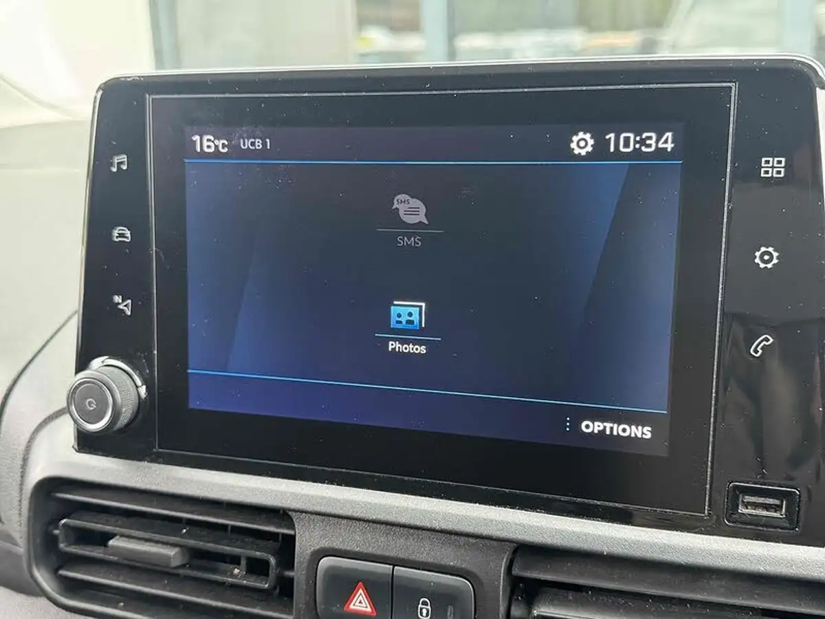 2019-peugeot-partner-15-bluehdi-1000-professional-100ps-eu6dt-panel-big-35