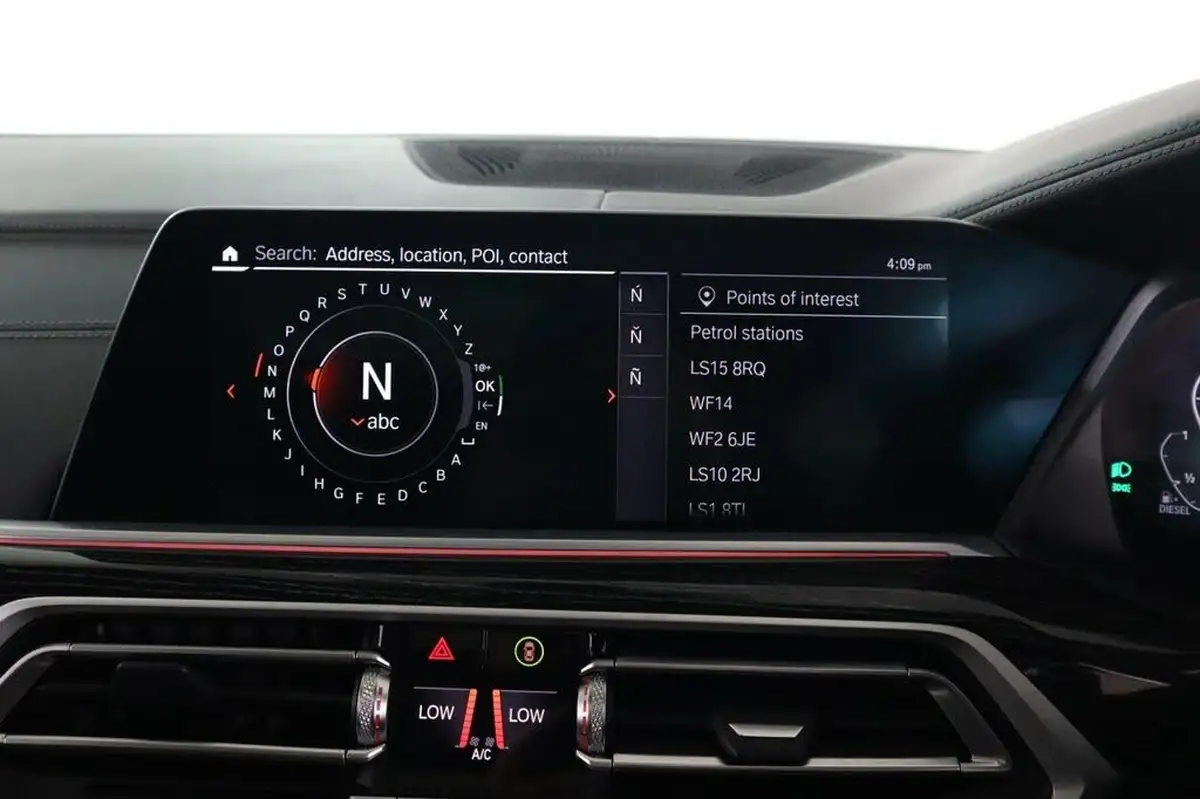2022-bmw-x7-30td-xdrive-40d-m-sport-big-39