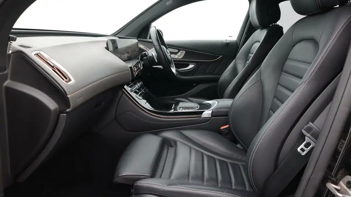 2022-mercedes-benz-eqc-e-eqc-400-amg-line-premium-plus-big-14