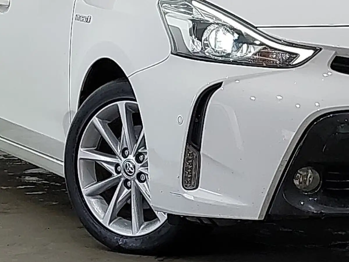 2019-toyota-prius-18-vvt-i-excel-big-8