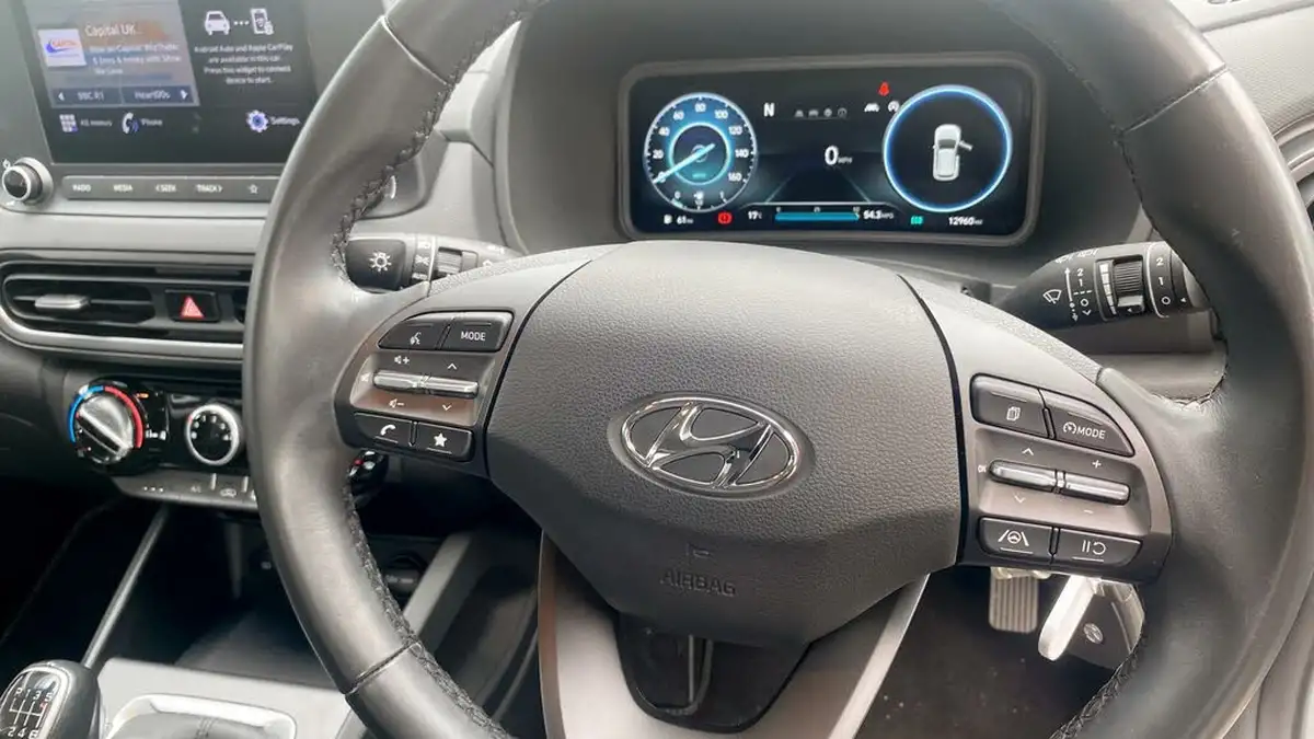 2021-hyundai-kona-10-t-gdi-se-connect-big-18