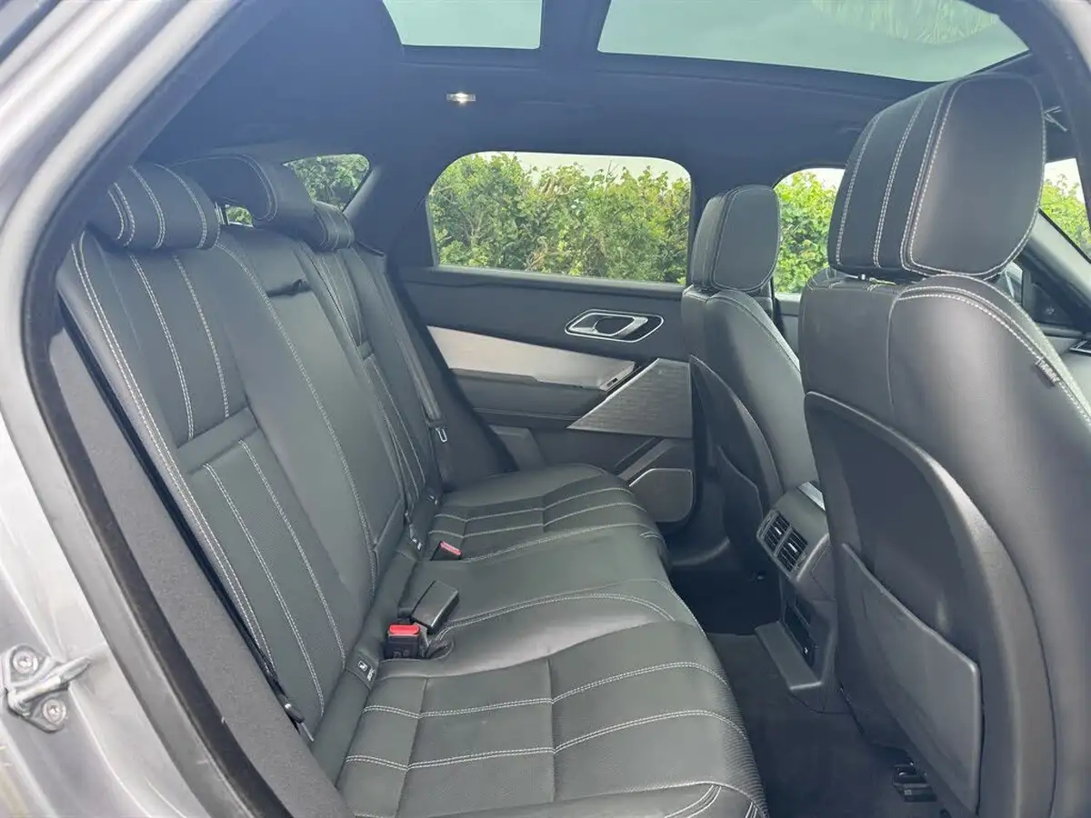 2021-land-rover-range-rover-velar-20-d200-velar-edition-big-14