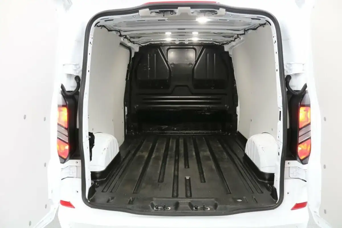 2023-ford-transit-custom-20tdci-300-l1h1-limited-136pseu6e-panel-van-1996cc-big-16
