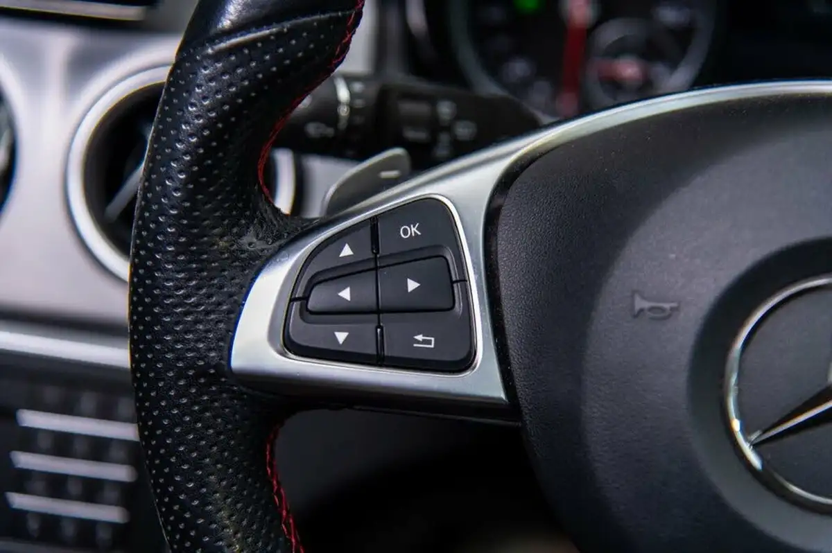 2020-mercedes-benz-gla-class-16-gla-200-amg-line-edition-plus-7g-dct-big-17
