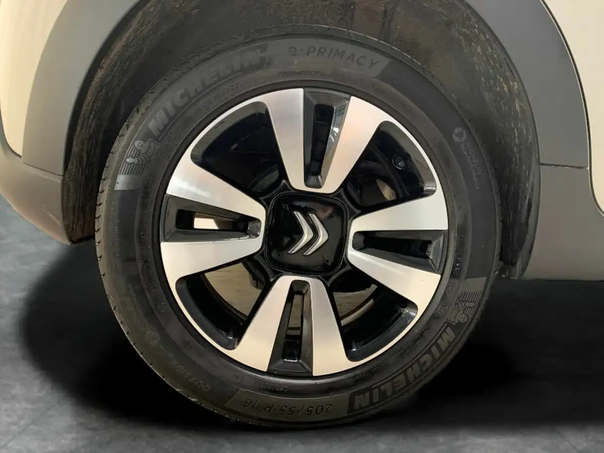 2022-citroen-c3-12-puretech-c-series-big-28