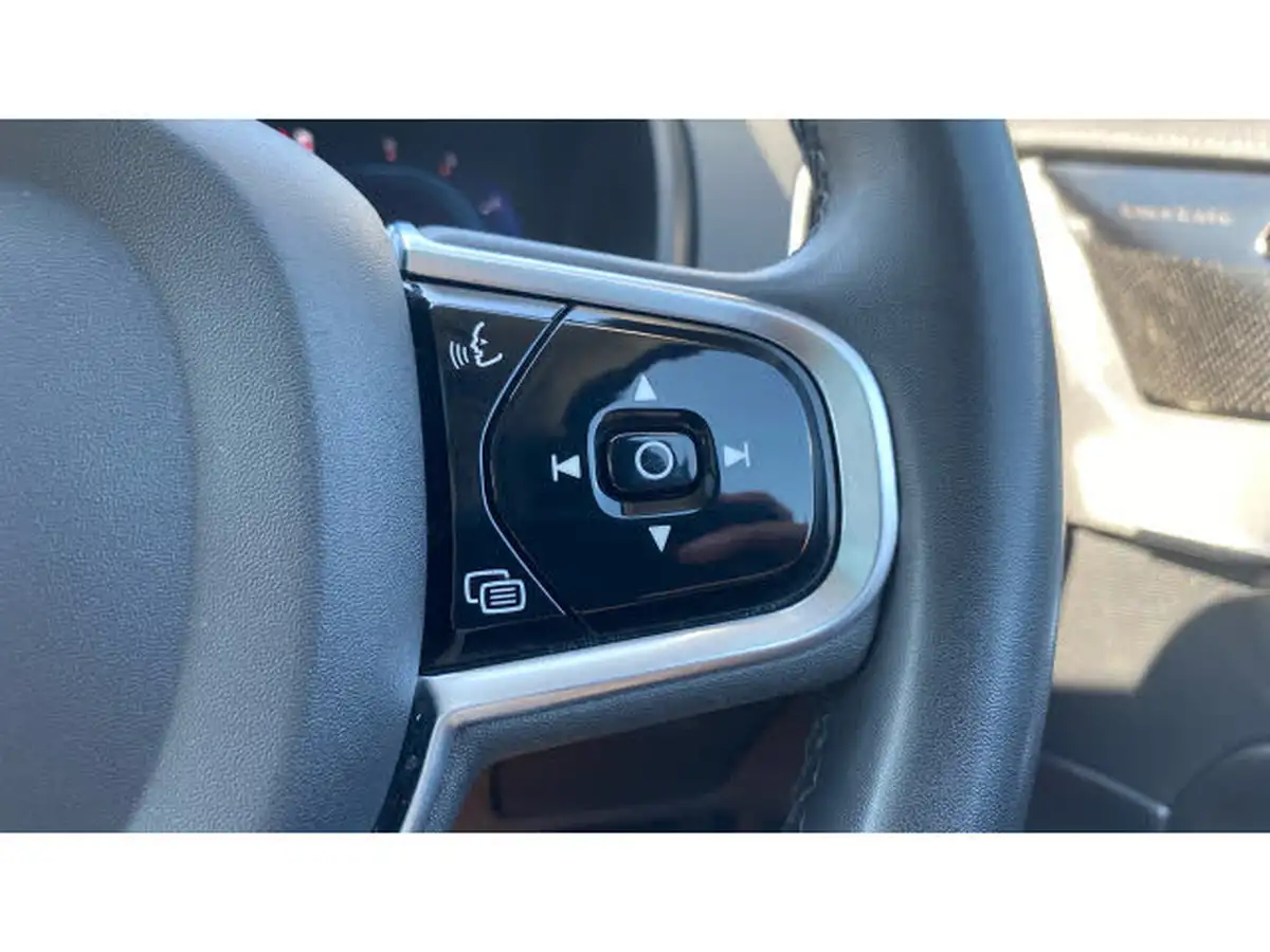 2022-volvo-xc90-20td-b5-plus-big-18