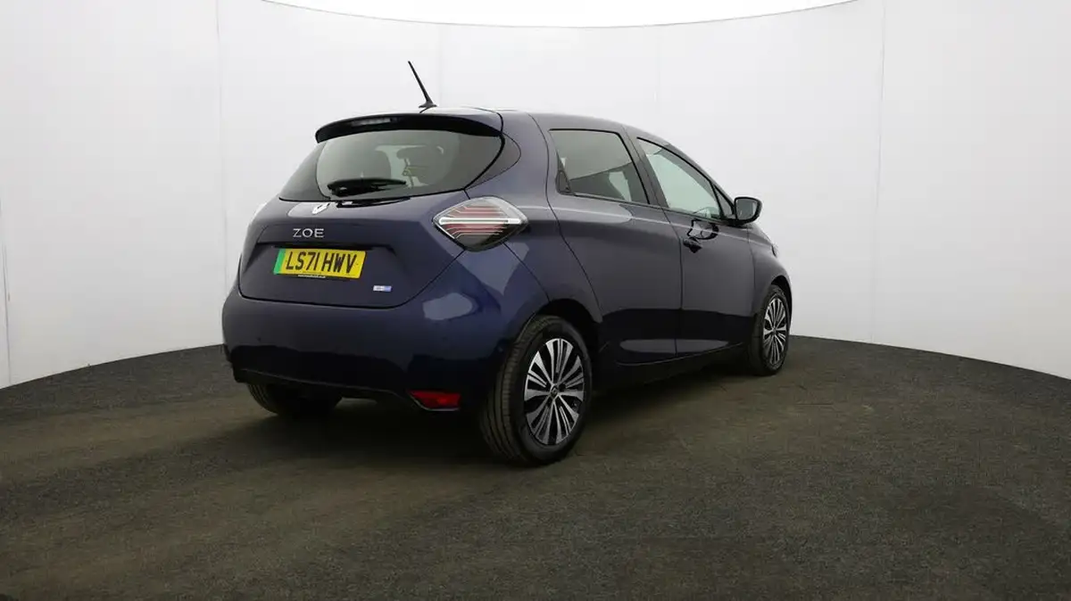 2021-renault-zoe-e-riviera-limited-edition-big-64