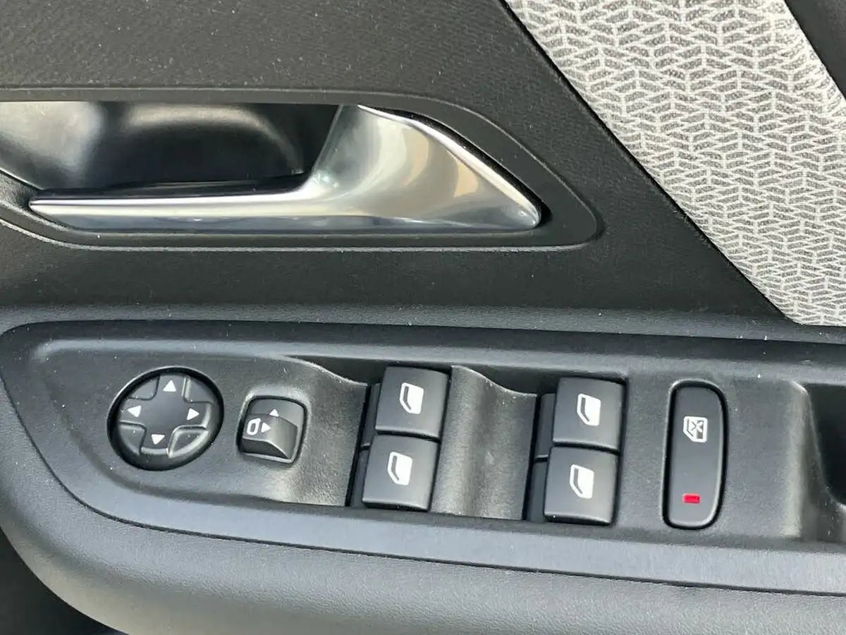 2024-citroen-c4-12-puretech-max-130ps-ss-big-20