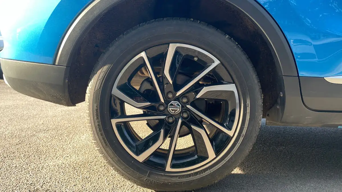 2024-mg-zs-suv-15-vti-tech-exclusive-big-18