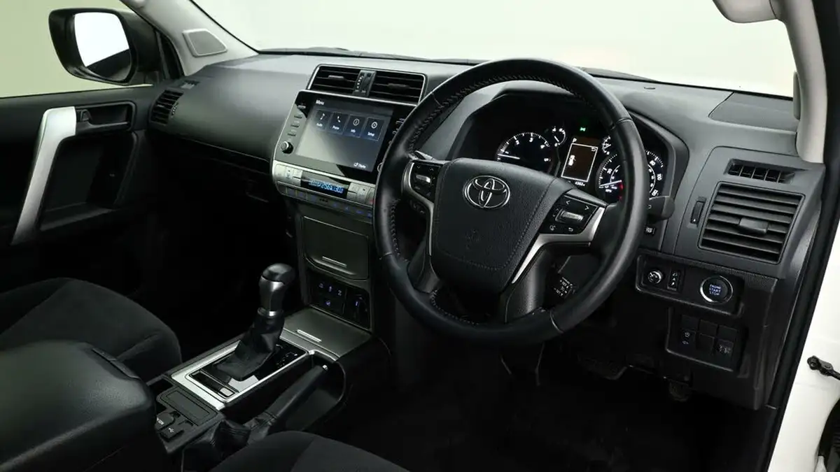 2023-toyota-land-cruiser-big-1