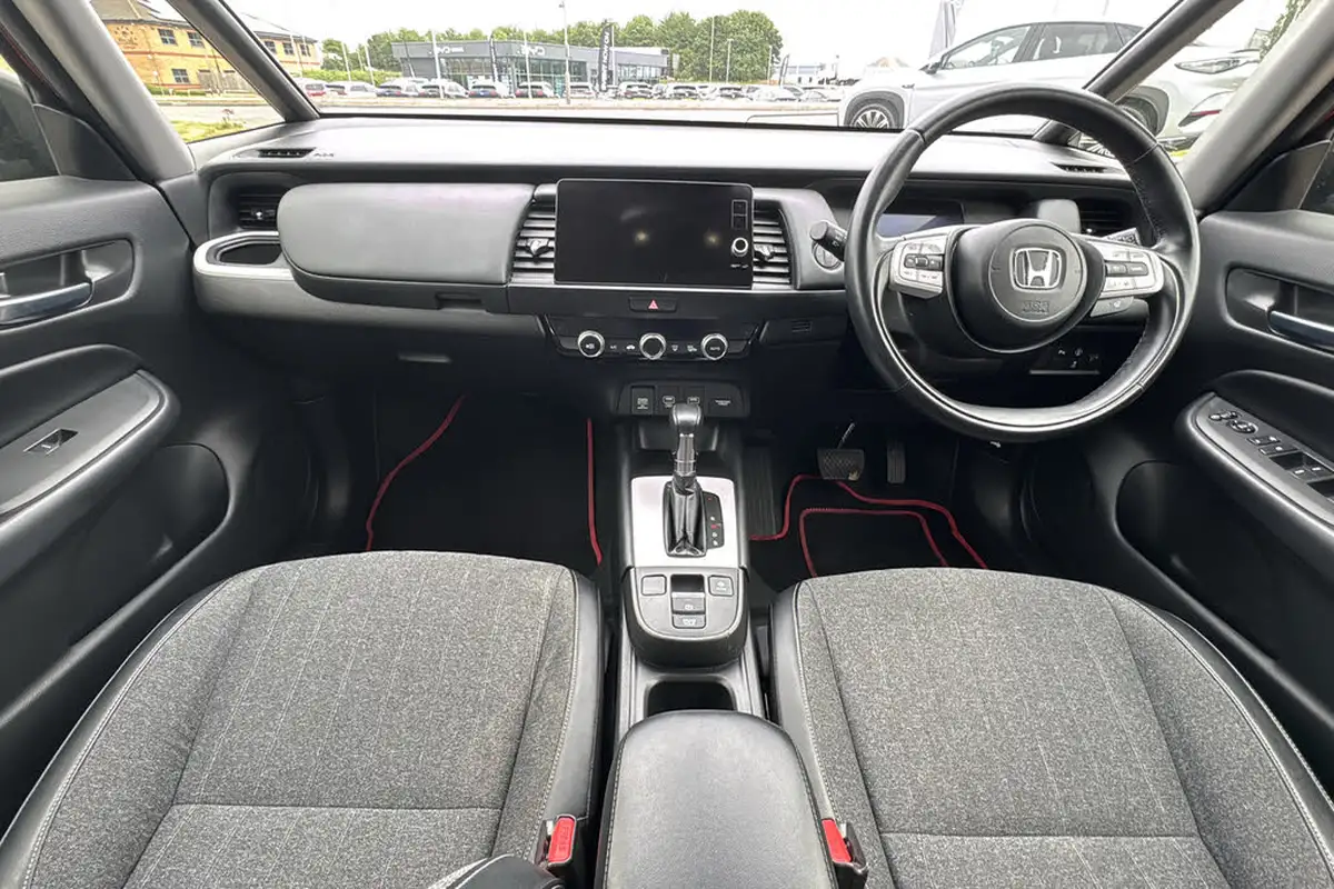 2022-honda-jazz-15-i-mmd-ex-107ps-big-8