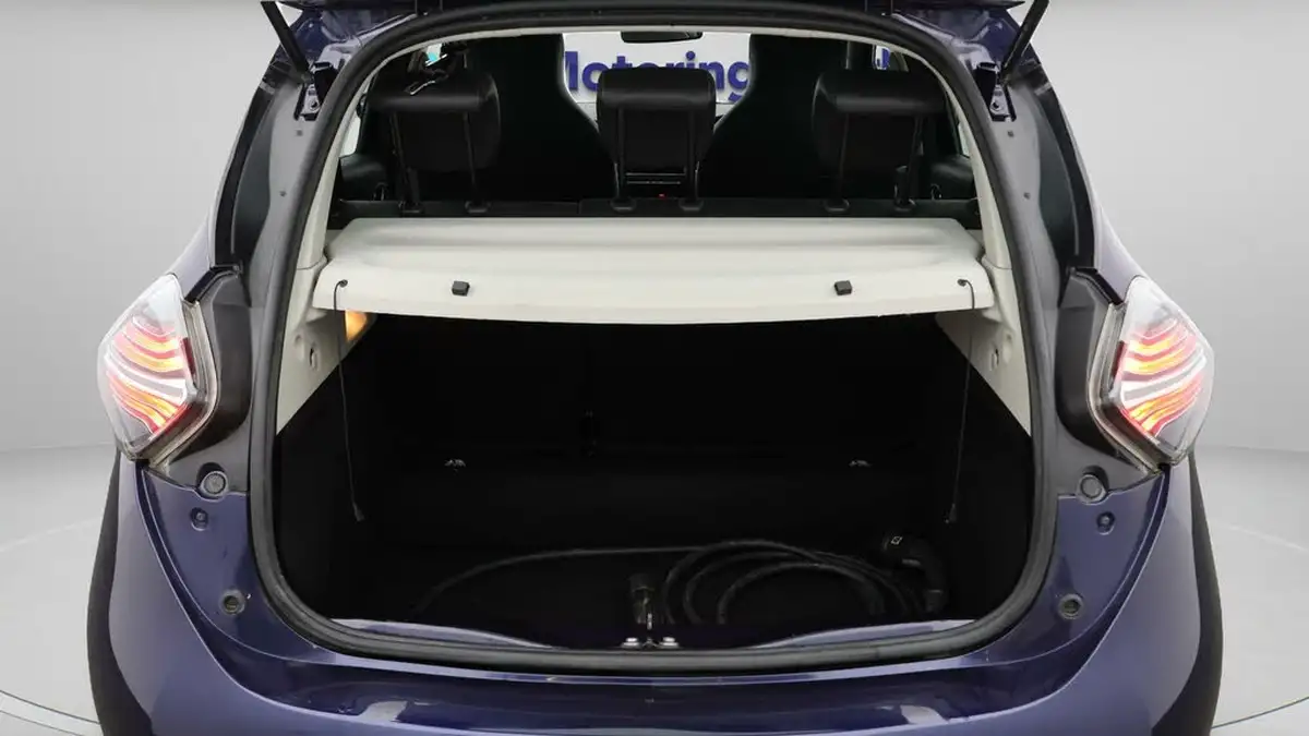 2021-renault-zoe-e-riviera-limited-edition-big-16