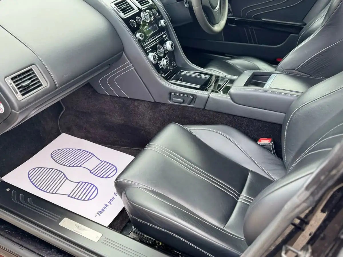 2012-aston-martin-vantage-47-s-coupe-big-42