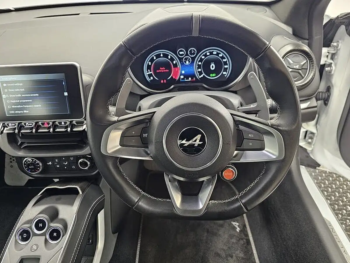 2022-alpine-a110-18-t-pure-big-19