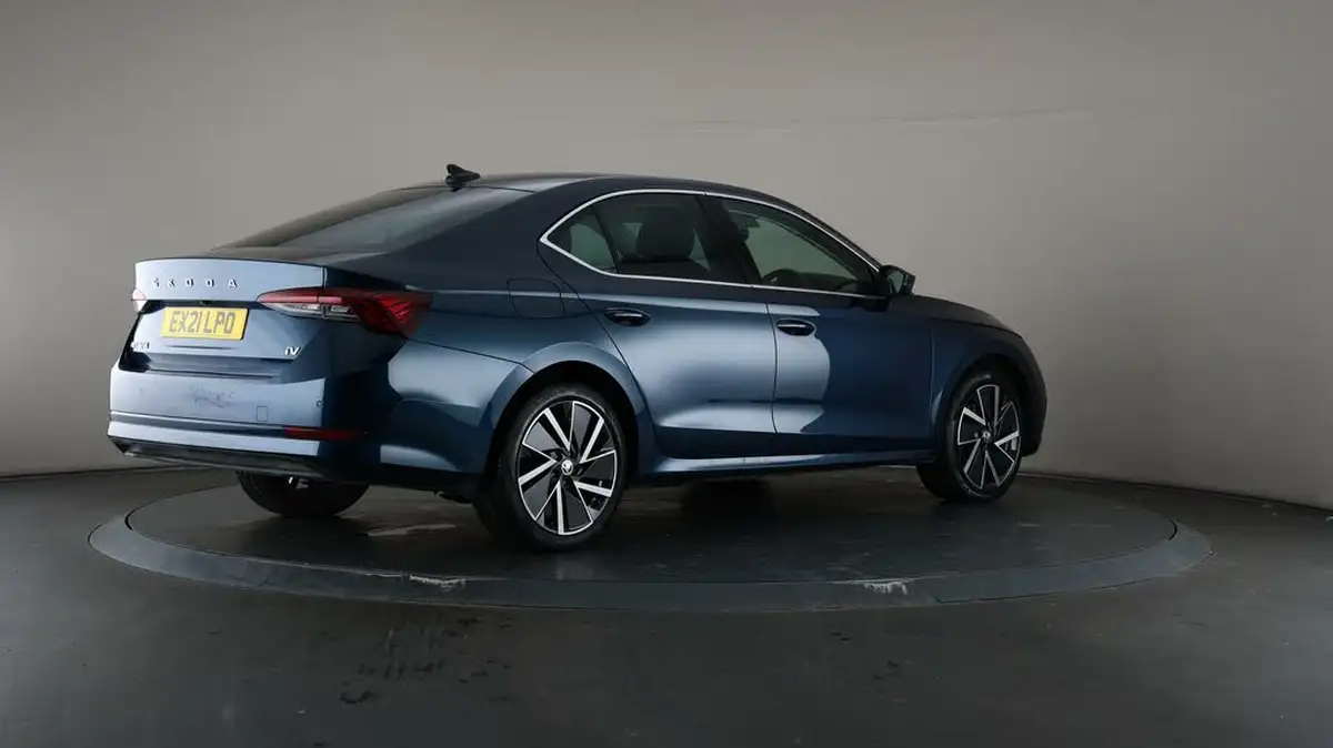 2021-skoda-octavia-14-tsi-se-l-hatchback-big-63