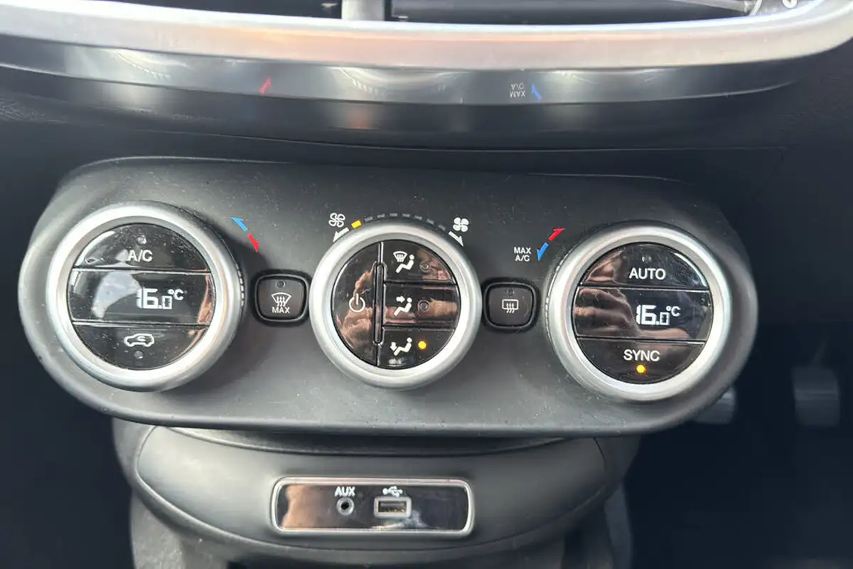 2017-fiat-500x-20multijet-cross-plus-big-15