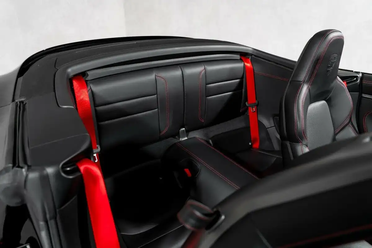 2020-porsche-911-30-carrera-s-cabriolet-pdk-big-21