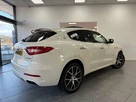 2017-maserati-levante-small-7