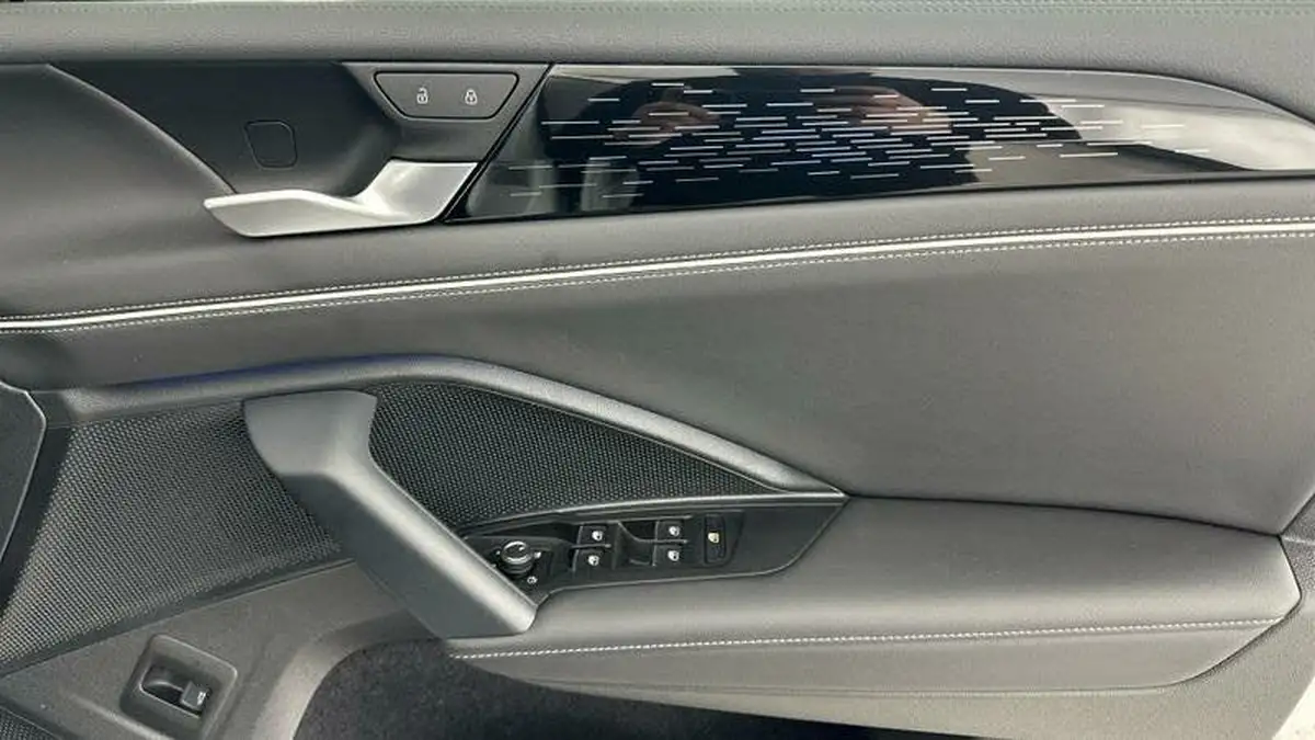 2024-volkswagen-tiguan-15-etsi-elegance-launch-edition-big-18