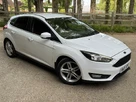 2015-ford-focus-10-zetec-t-125ps-hatchback-small-2