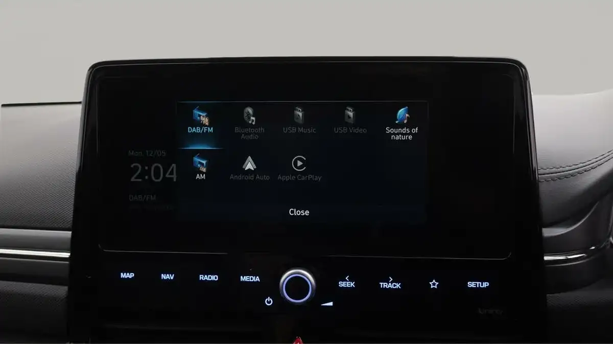 2020-hyundai-ioniq-e-premium-se-electric-100kw-big-27