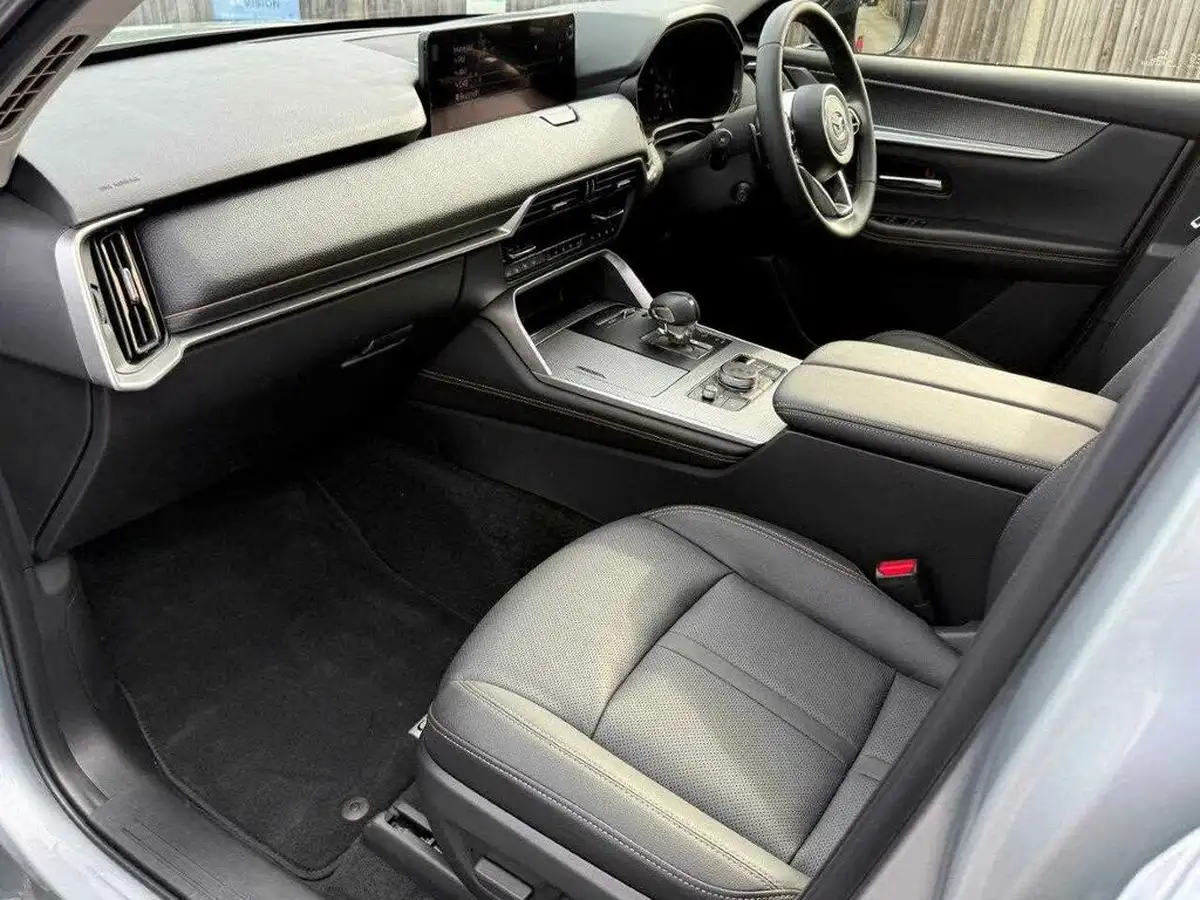 2025-mazda-cx-60-25-e-skyactiv-homura-convenience-driver-assistance-big-28