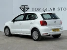 2015-volkswagen-polo-small-4