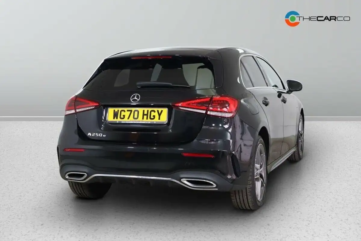 2020-mercedes-benz-a-class-13-a250e-amg-line-hatchback-5d-big-10
