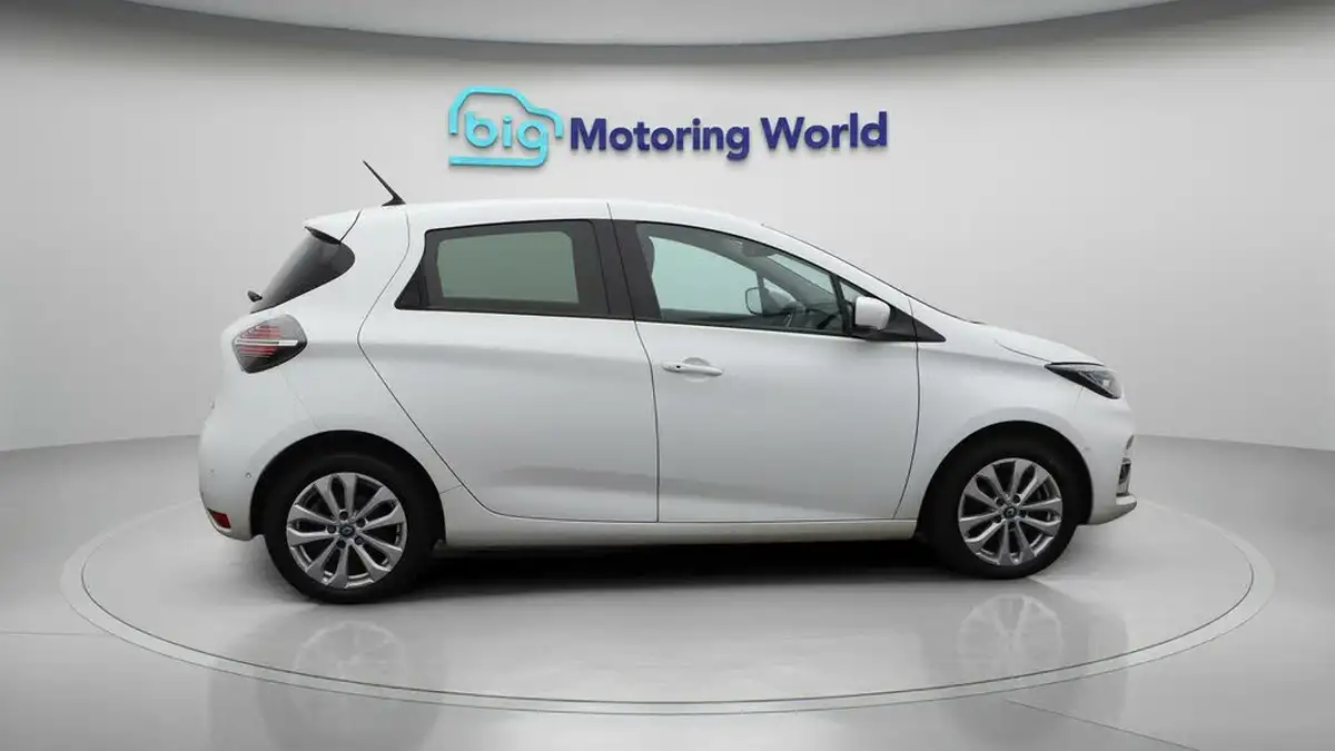 2021-renault-zoe-e-i-gt-line-rapid-charge-big-8