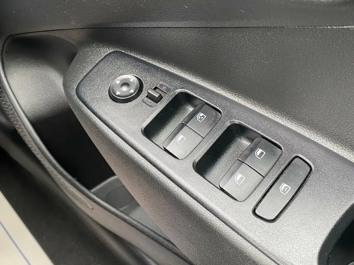 2024-hyundai-i10-10-advance-63ps-big-34
