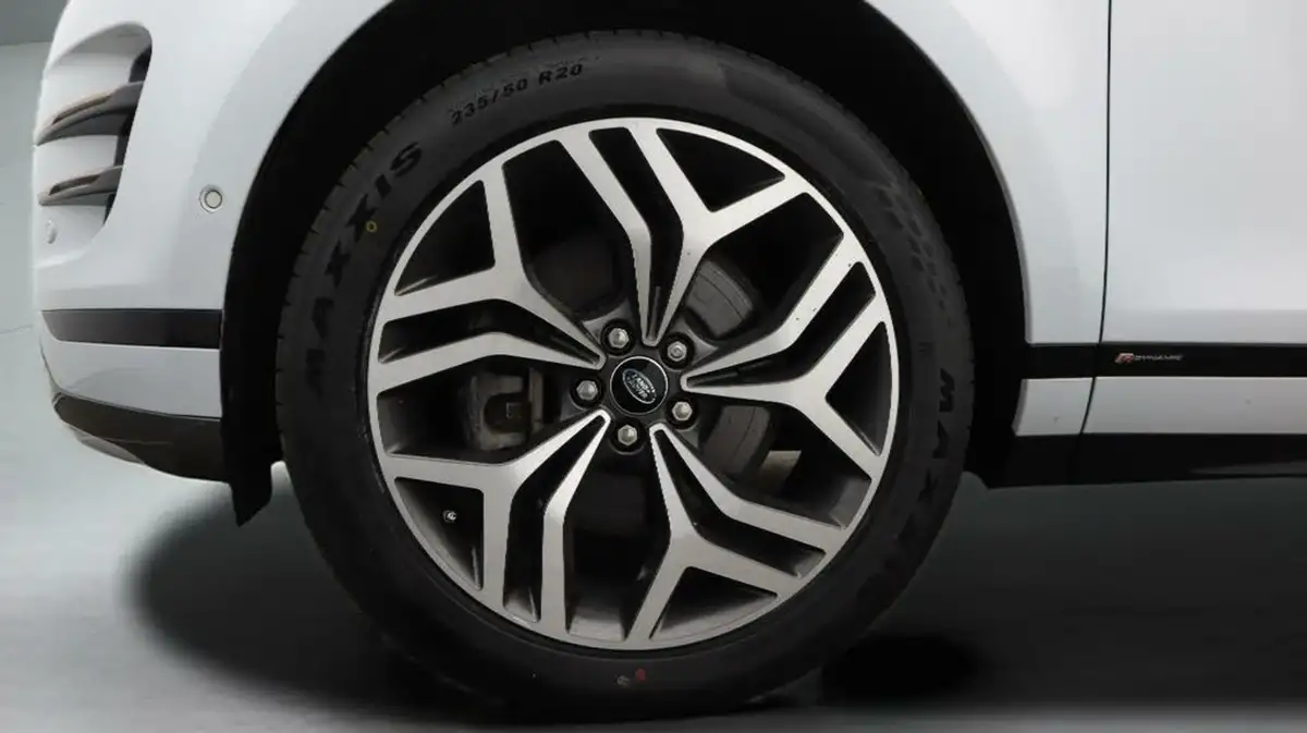 2021-land-rover-range-rover-evoque-15-p300e-r-dynamic-hse-big-18