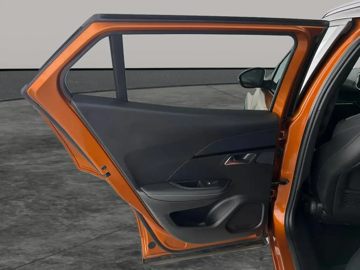 2022-peugeot-2008-suv-12-puretech-gt-big-28