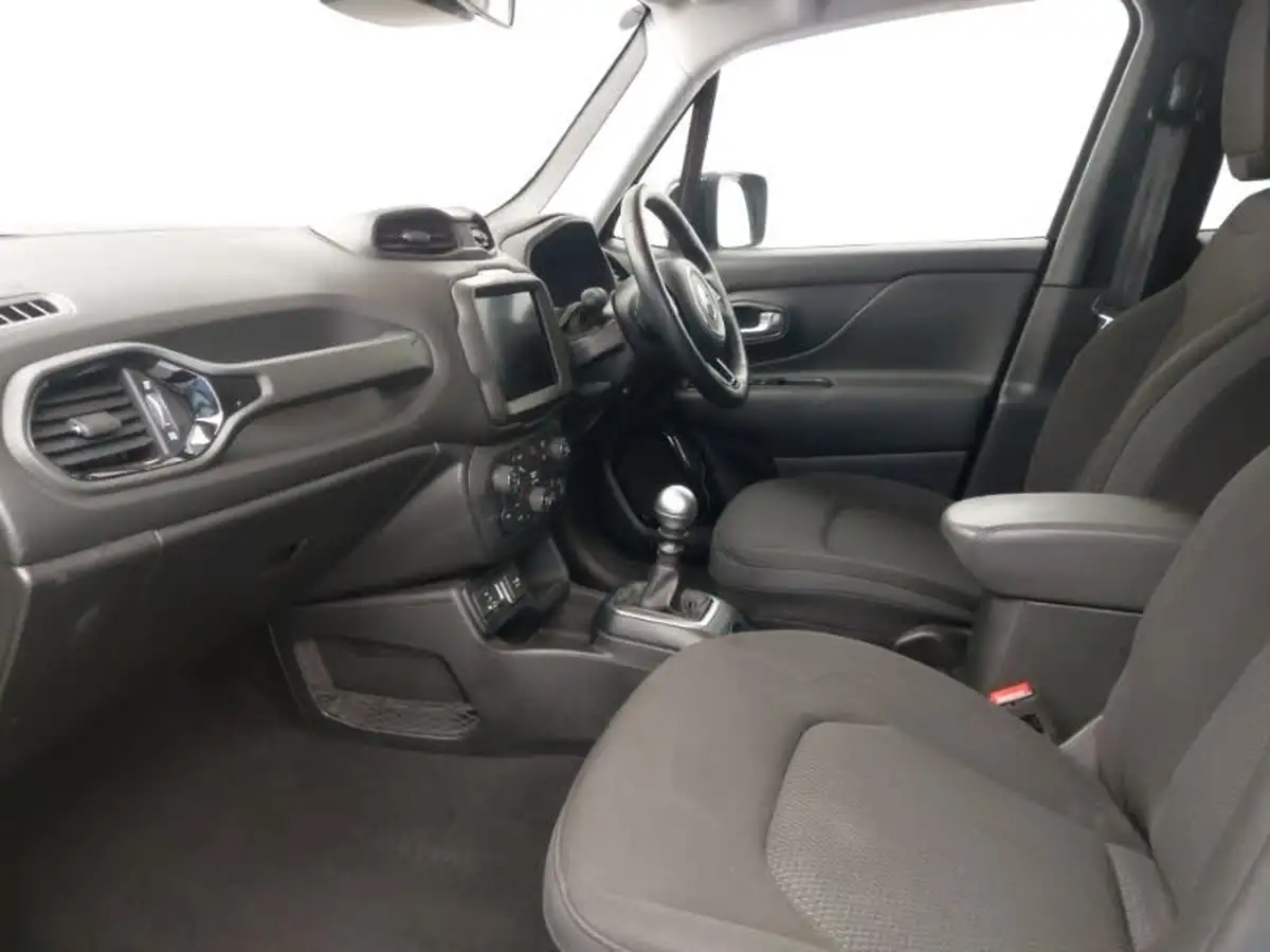 2020-jeep-renegade-10-gse-night-eagle-big-4