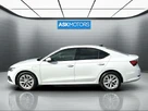 2021-skoda-octavia-small-25