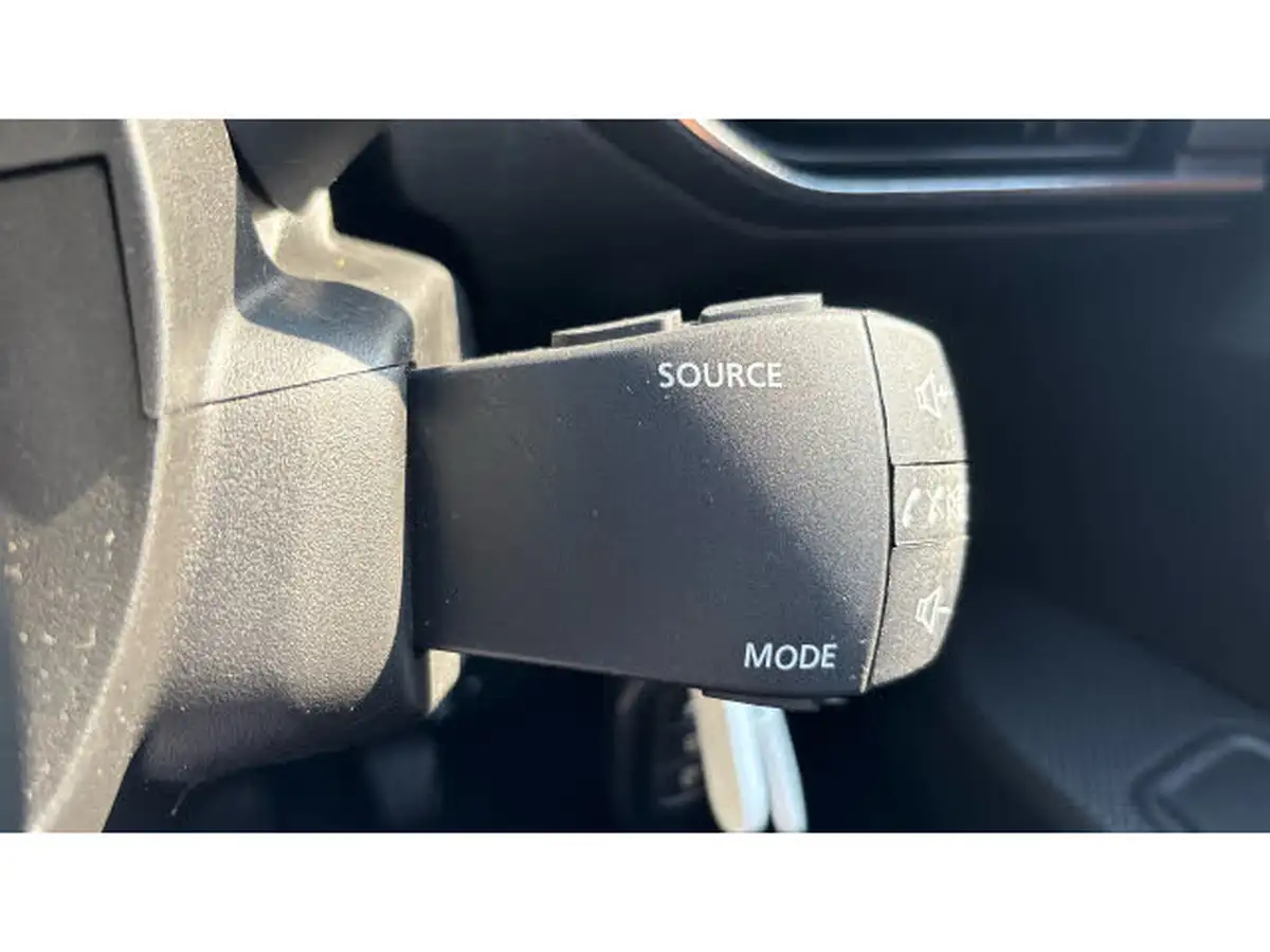 2021-dacia-sandero-10-sce-essential-big-41