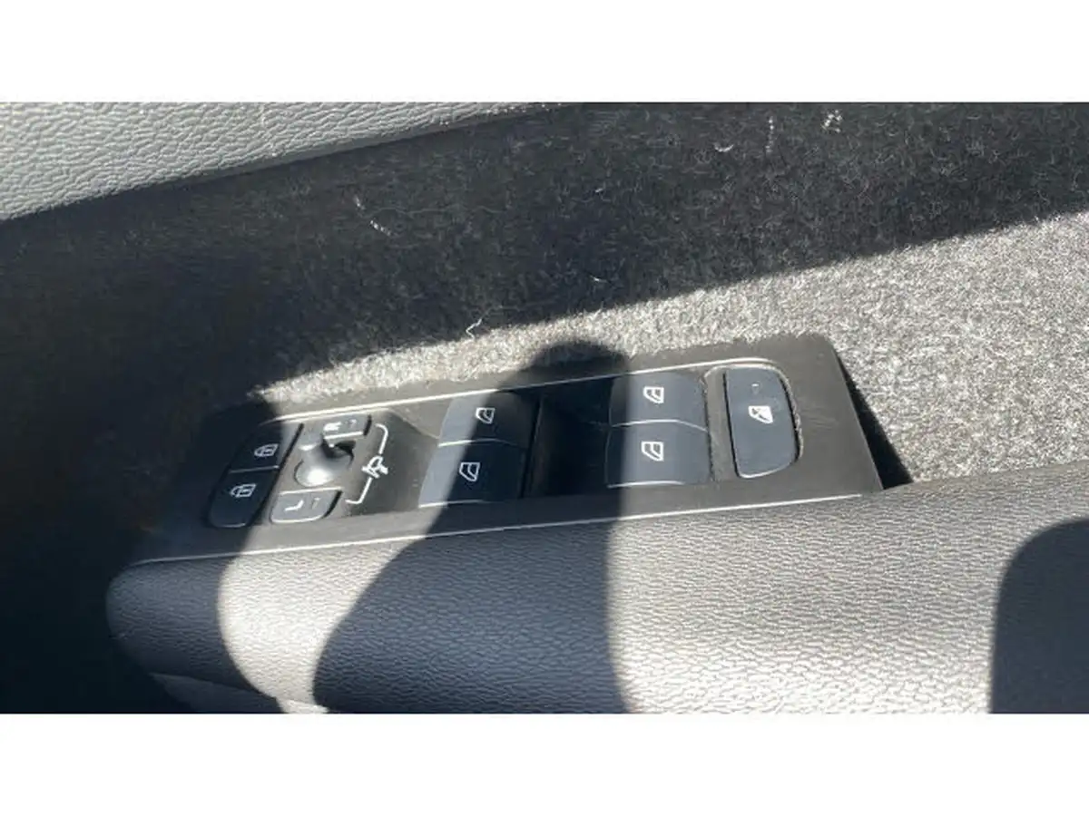 2021-volvo-xc40-20-b4-r-design-pro-194bhp-auto-big-25