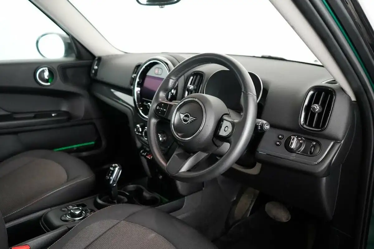 2022-mini-countryman-15-cooper-classic-auto-big-15