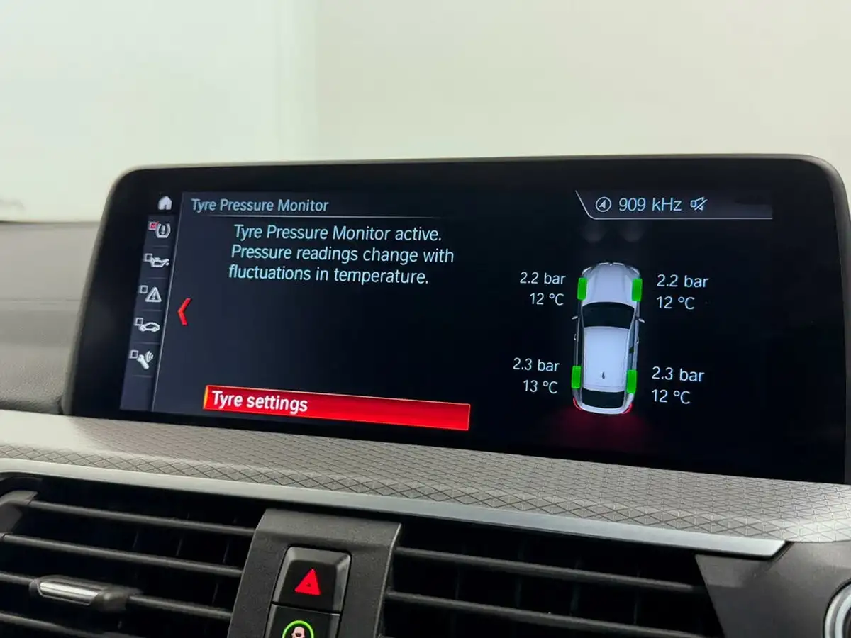 2019-bmw-x4-30-m40i-349bhp-big-59